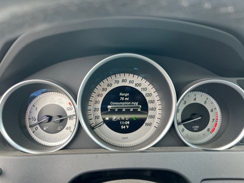 Used 2013 Mercedes-Benz C 250 Coupe image 13