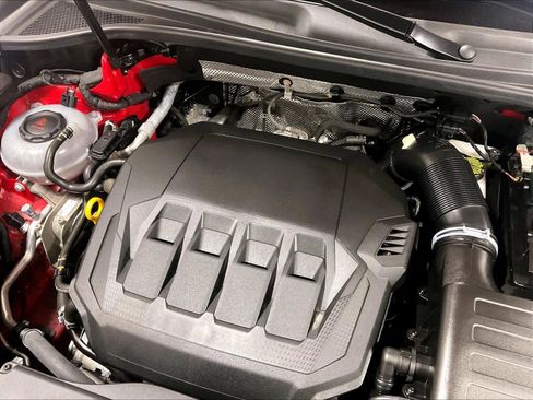 Used 2025 Audi Q3 2.0T Premium image 36