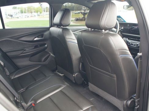 Used 2025 Buick Envista Sport Touring w/ Convenience I Package image 22