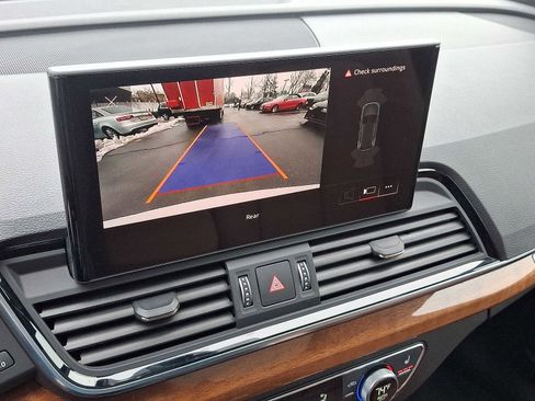 Certified 2023 Audi Q5 2.0T Premium w/ Convenience Package image 15