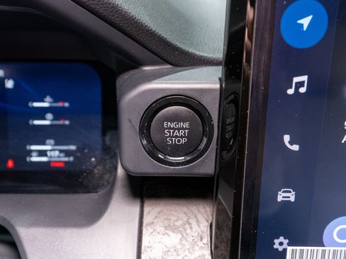 Used 2024 Toyota Tacoma Limited w/ Limited Package (LT) image 34