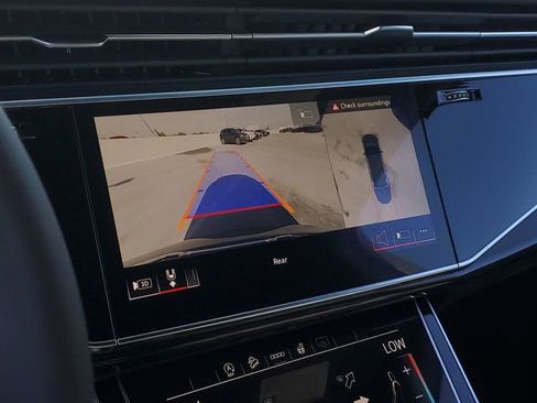 New 2026 Audi Q7 2.0T Premium image 13