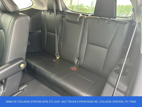 Used 2021 Toyota Highlander Platinum FWD image 18