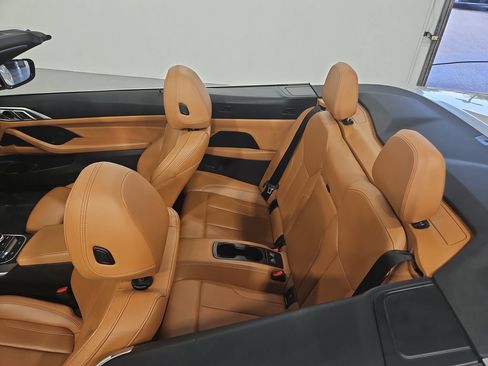 Used 2024 BMW 430i Convertible RWD image 26
