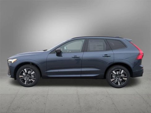 New 2026 Volvo XC60 B5 Plus w/ Protection Package Premier image 3