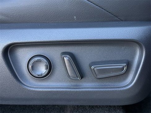 Used 2025 Toyota 4Runner TRD Off-Road Premium image 34