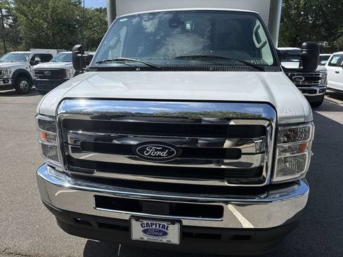 New 2027 Ford E-450 and Econoline 450 Super Duty w/ Power Equipment Group RWD image 10