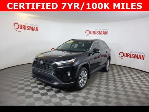 Used 2023 Toyota RAV4 XLE Premium AWD/4WD image 4