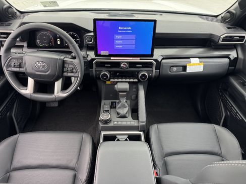 New 2026 Toyota 4Runner Limited AWD/4WD image 4