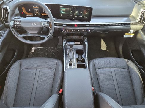 New 2026 Kia Sorento S image 18