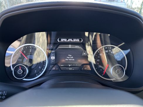 Used 2025 RAM 1500 Big Horn image 28