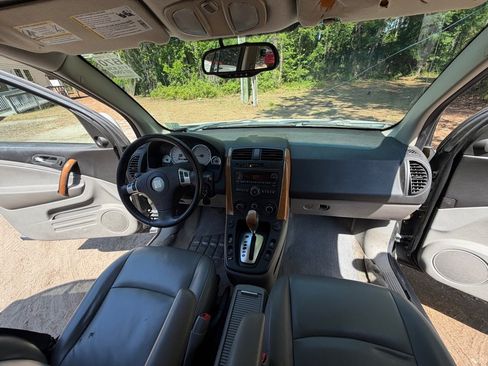 Used 2006 Saturn Vue 2WD V6 w/ Comfort Pkg image 24