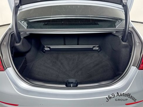 Used 2022 Mercedes-Benz C 300 Sedan w/ Exclusive Trim Package image 32