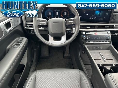 Used 2025 Hyundai Santa Fe XRT AWD/4WD image 17