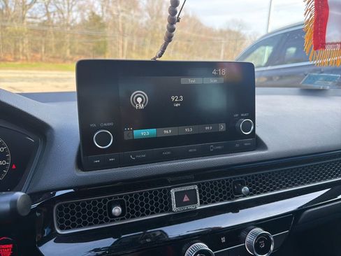 Used 2024 Honda Civic Sport image 2