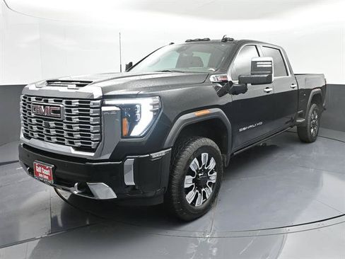 Used 2025 GMC Sierra 2500 Denali w/ Denali Reserve Package AWD/4WD image 1