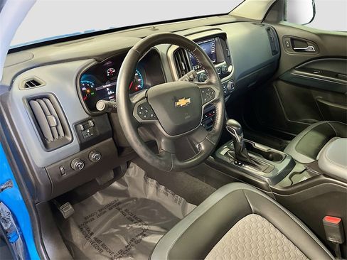 Used 2022 Chevrolet Colorado Z71 image 9