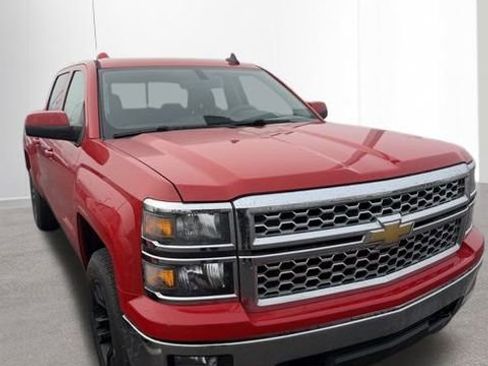 Used 2015 Chevrolet Silverado 1500 LT w/ LT Convenience Package image 2
