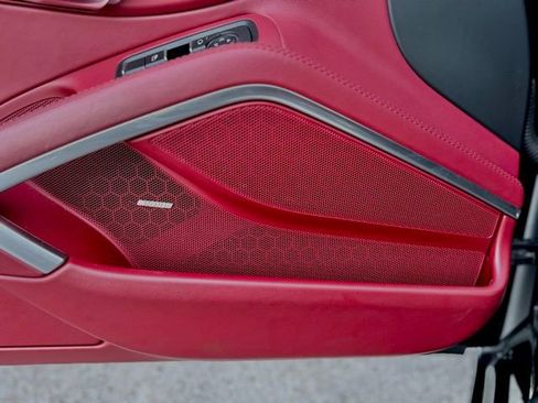 Used 2019 Porsche 911 Turbo image 15