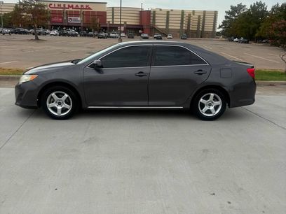 Used 2014 Toyota Camry LE