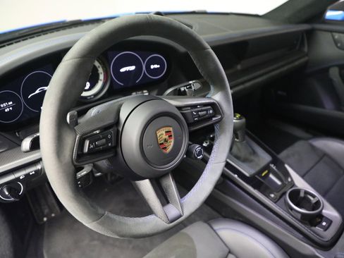 Used 2023 Porsche 911 GT3 image 13
