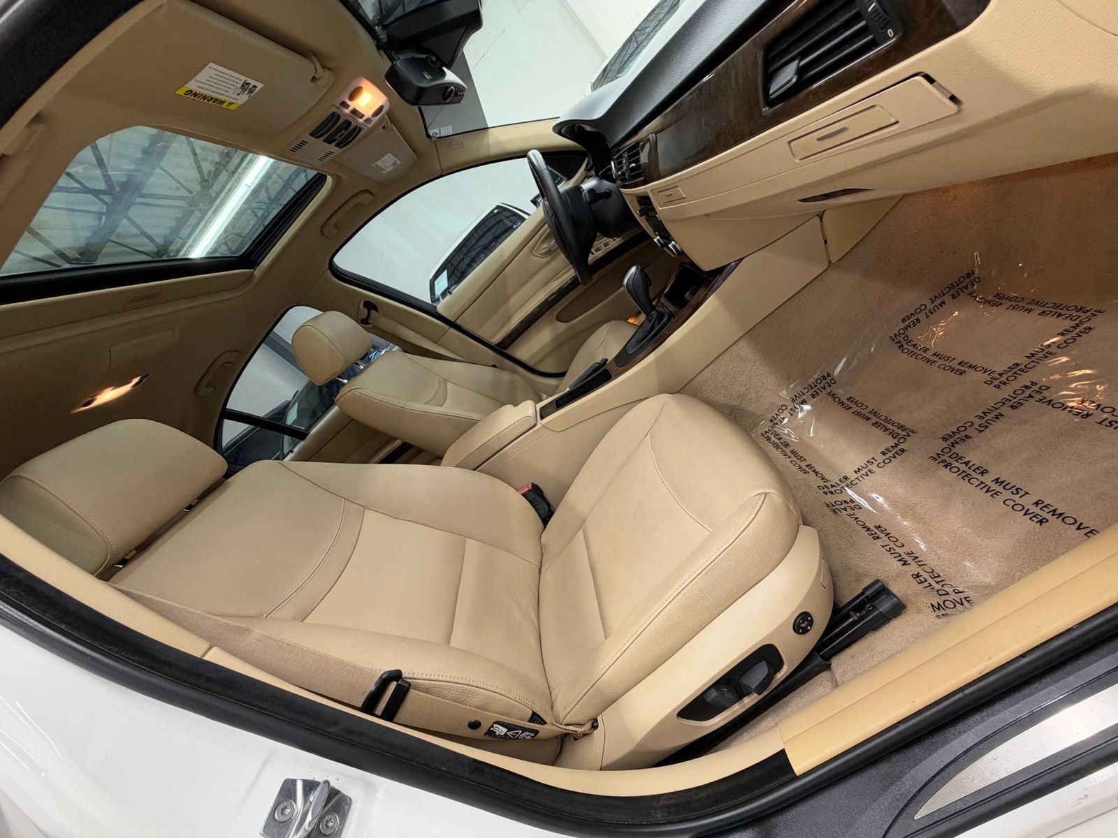 Used 2010 BMW 328i Sedan RWD image 22