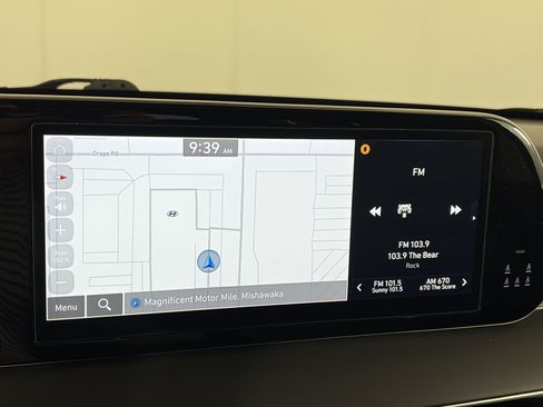 Used 2023 Hyundai Palisade Limited AWD/4WD image 22