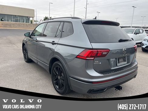 Used 2022 Volkswagen Tiguan SE R-Line AWD/4WD image 7