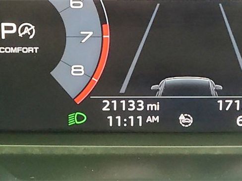 Used 2020 Audi Q3 2.0T Premium w/ Convenience Package image 42