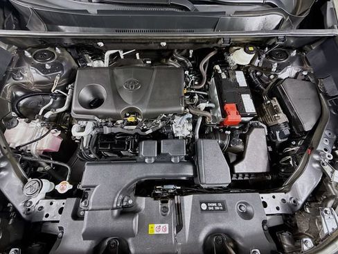 Certified 2024 Toyota RAV4 LE FWD image 30
