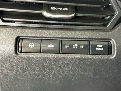 Used 2019 Nissan Altima 2.5 SV image 11