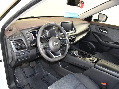 Used 2023 Nissan Rogue SV AWD/4WD image 37