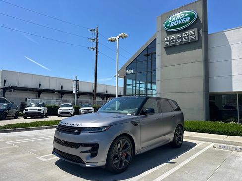 Used 2025 Land Rover Range Rover Sport Autobiography AWD/4WD image 1