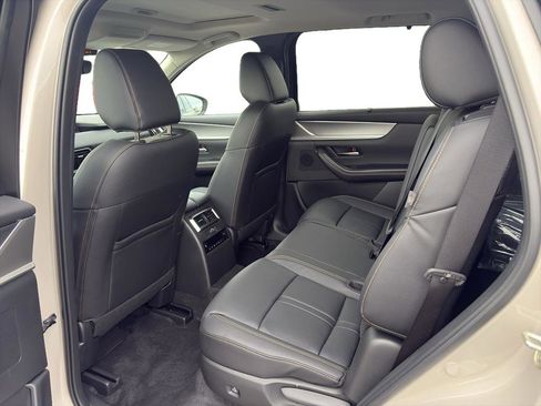 New 2026 MAZDA CX-90 Plug-In Hybrid w/ Preferred AWD/4WD image 8