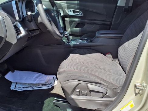Used 2013 Chevrolet Equinox LS FWD image 16