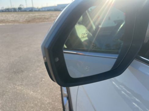 Used 2018 Volkswagen Atlas SEL image 25