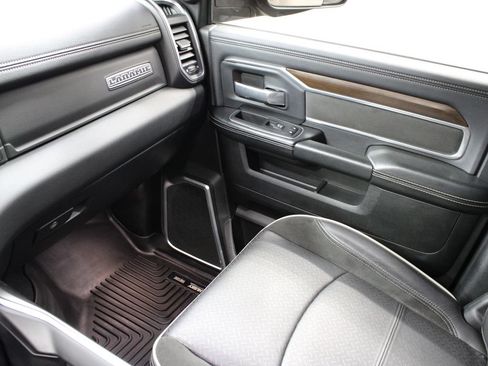 Used 2022 RAM 2500 Laramie AWD/4WD image 26