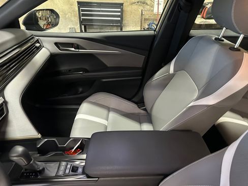 Certified 2025 Toyota Camry SE image 32