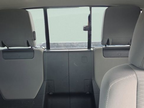 Used 2016 Toyota Tacoma SR5 image 21