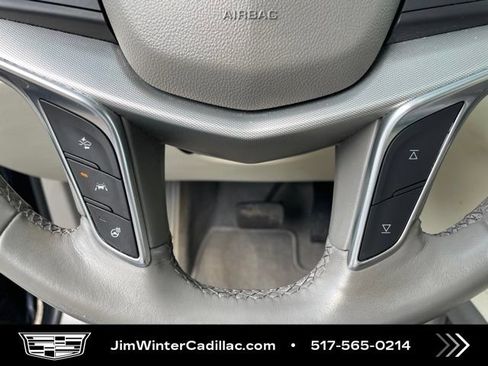 Certified 2022 Cadillac XT5 Premium Luxury AWD/4WD image 31