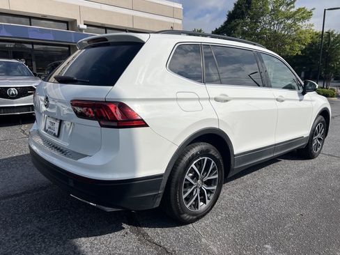 Used 2019 Volkswagen Tiguan SE w/ Panoramic Sunroof Package FWD image 6