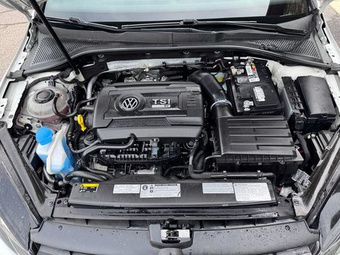 Used 2019 Volkswagen Golf R 4-Door AWD/4WD image 14
