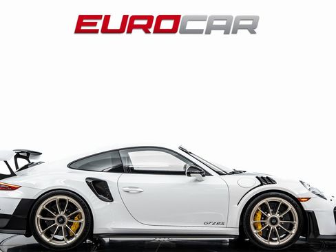 Used 2019 Porsche 911 GT2 RS image 6