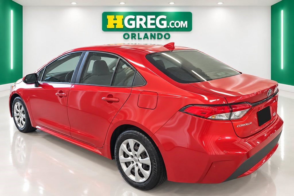 Used 2020 Toyota Corolla LE FWD image 2