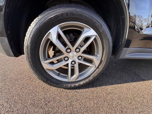 Used 2016 Chevrolet Equinox LTZ w/ Enhanced Convenience Package image 9