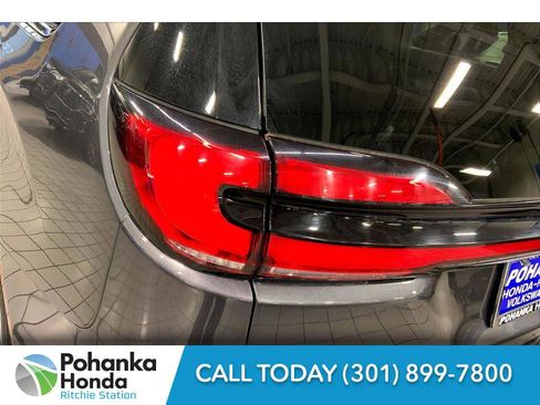 Used 2022 Chrysler Pacifica Touring-L image 30