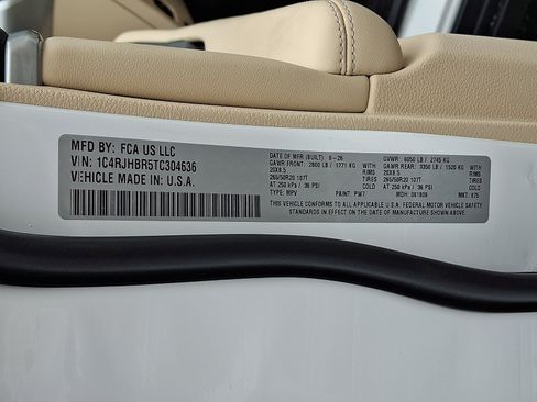 New 2026 Jeep Grand Cherokee Limited AWD/4WD image 10