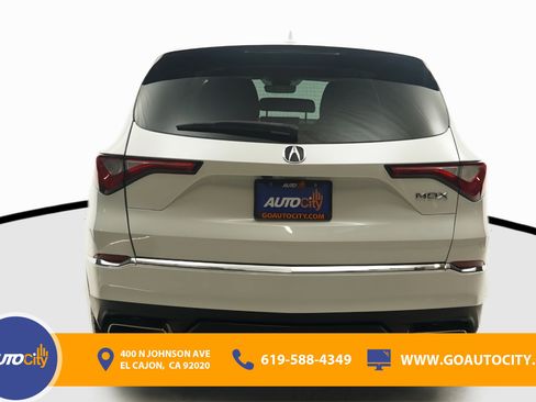 Used 2022 Acura MDX FWD image 12
