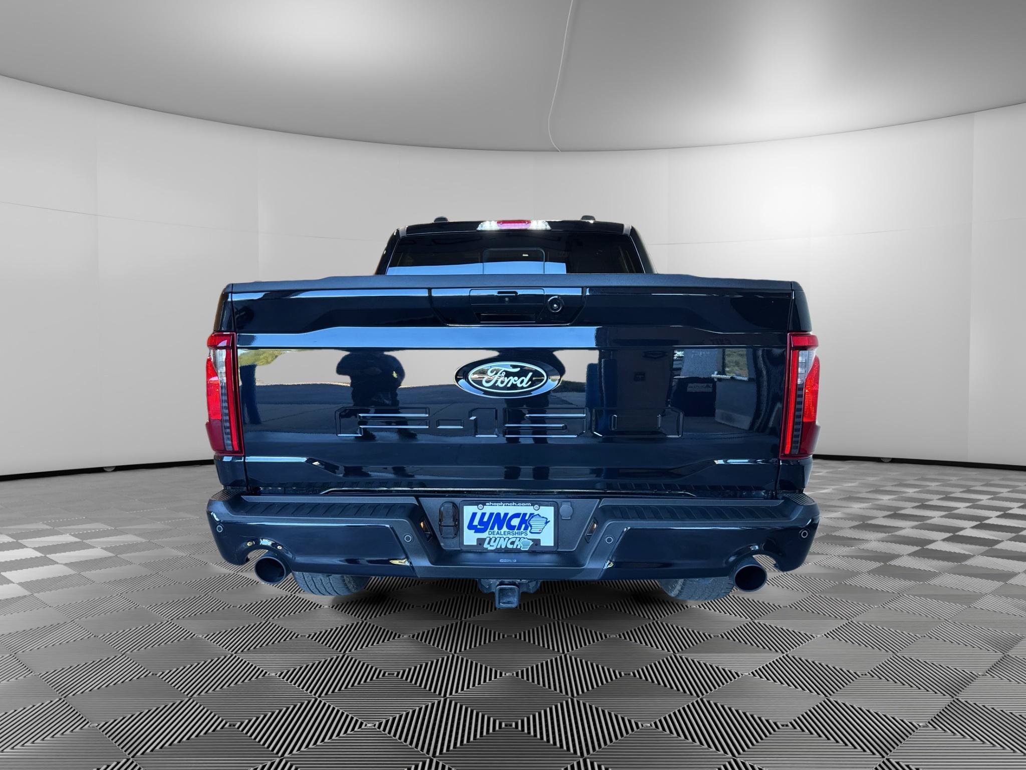 Used 2024 Ford F150 XLT w/ Equipment Group 303A High AWD/4WD image 4