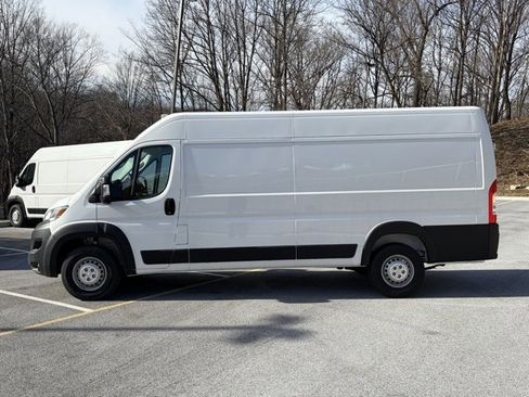 Used 2024 RAM ProMaster 3500 w/ Power Group image 4